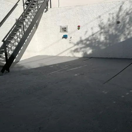 Casa *